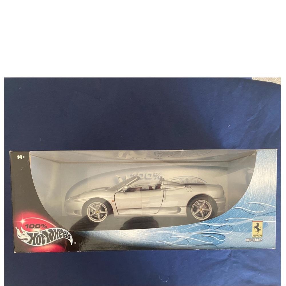Hot Wheels Ferrari 360 Spider Silver Model Car